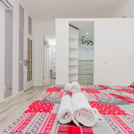 Lugano S&s Home, Moderna E Tranquilla, Vicino Al Centro Di Milano, Con Parcheggio Gratuito Esterno Appartement Milan