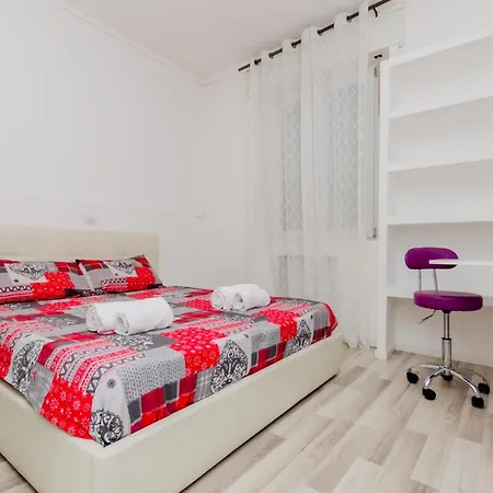 Appartement Lugano S&s Home, Moderna E Tranquilla, Vicino Al Centro Di Milano, Con Parcheggio Gratuito Esterno Milan